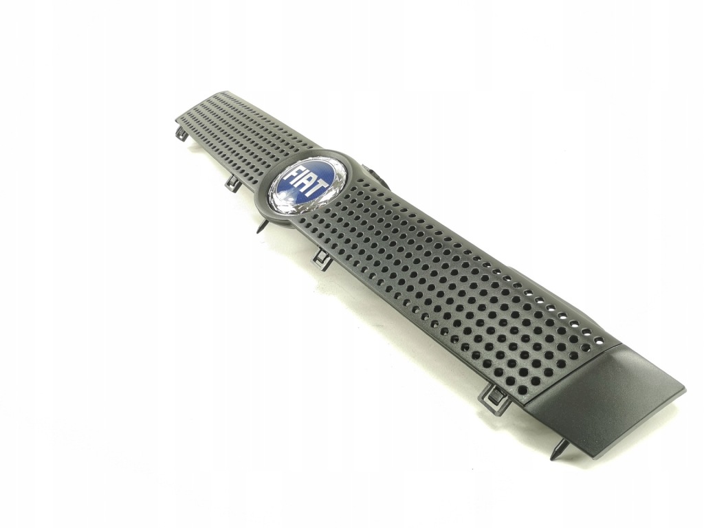 Решётка радиатора fiat panda 2003-2012 nowa czarna Недорого