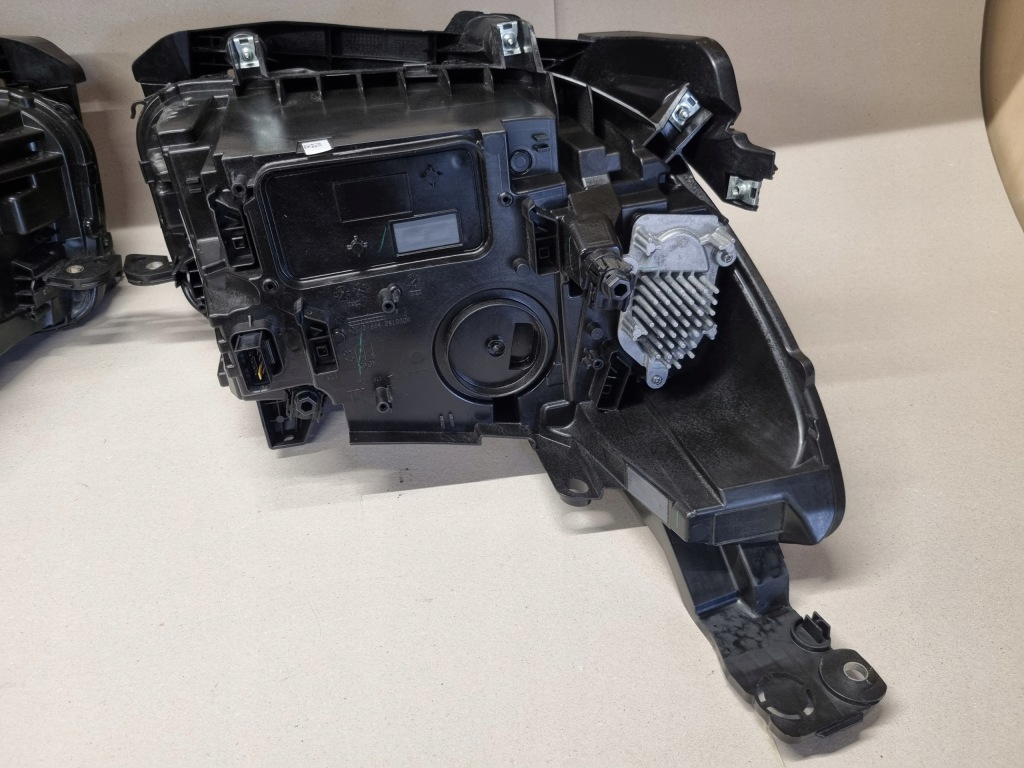 Фара правая левая передняя перед opel grandland x рестайлинг  full led Оригинал