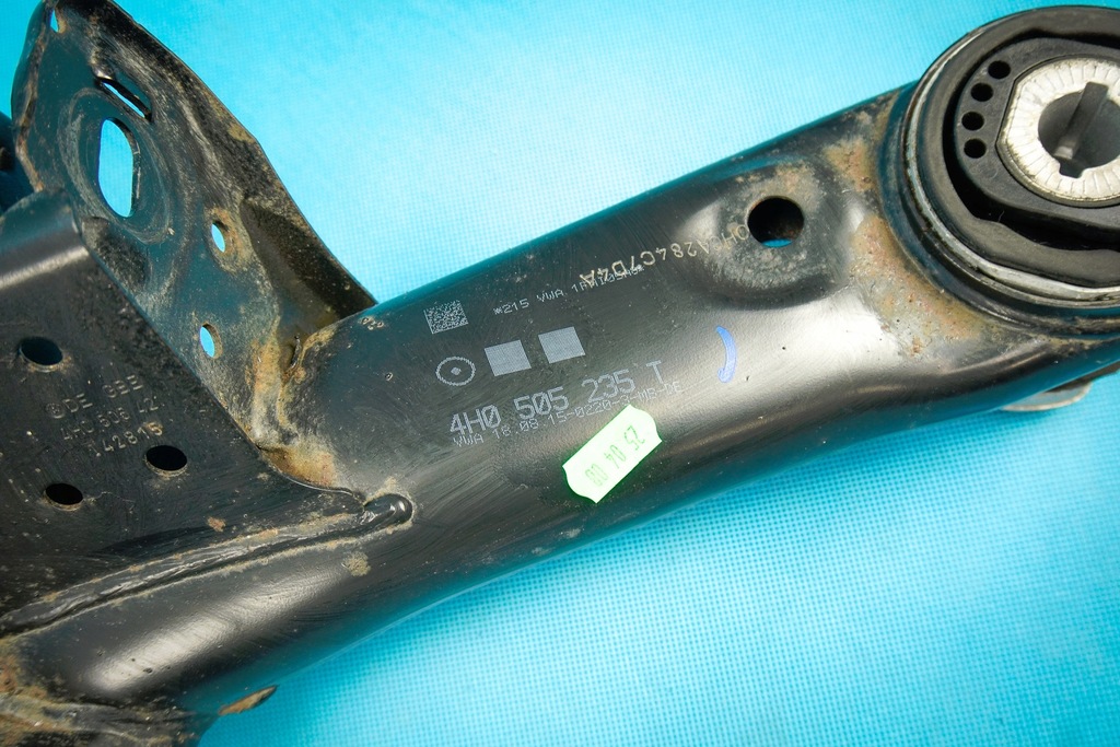 фото №11, Опора подвеска задняя audi a8 s8 4h lift 4h0505235t