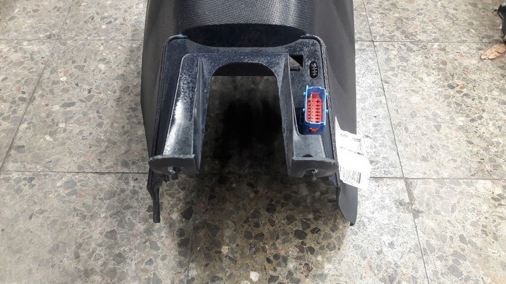 фото №7, Туннель средний peugeot 1007 1.6 16v granatowy