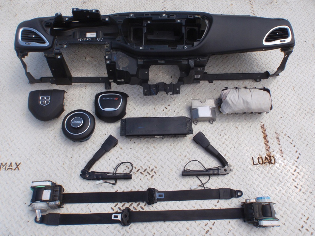 фото №6, Dodge dark приборная панель консоль приборная панель подушки безопасности воздушные подушка безопасности ремни pas rege !