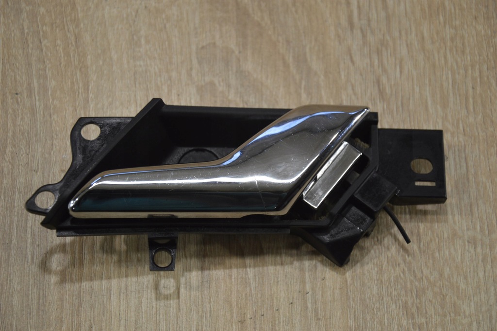 фото №1, Ручка внутренняя правый перед opel antara