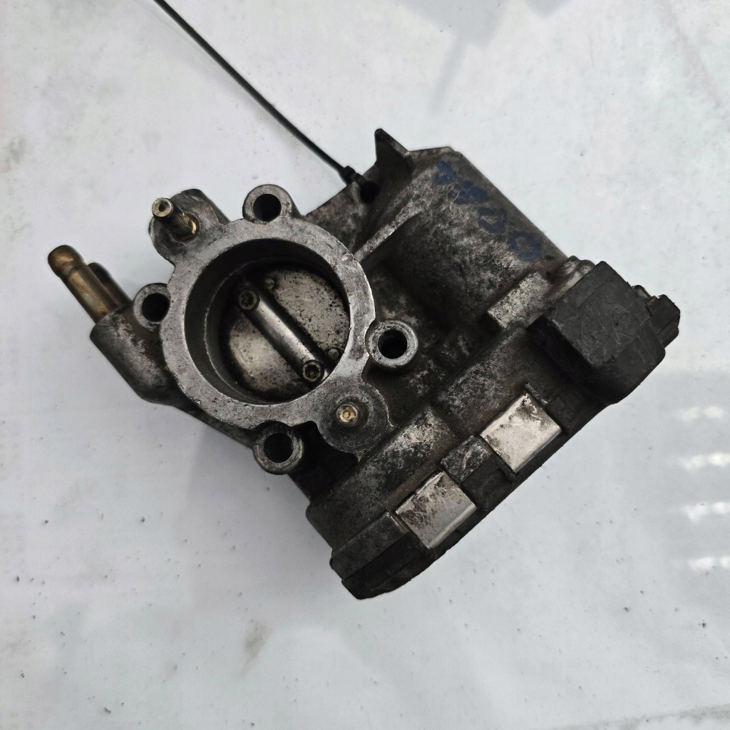 Купити Opel corsa c 2000 0280750044 дросельна заслінка 0280750044