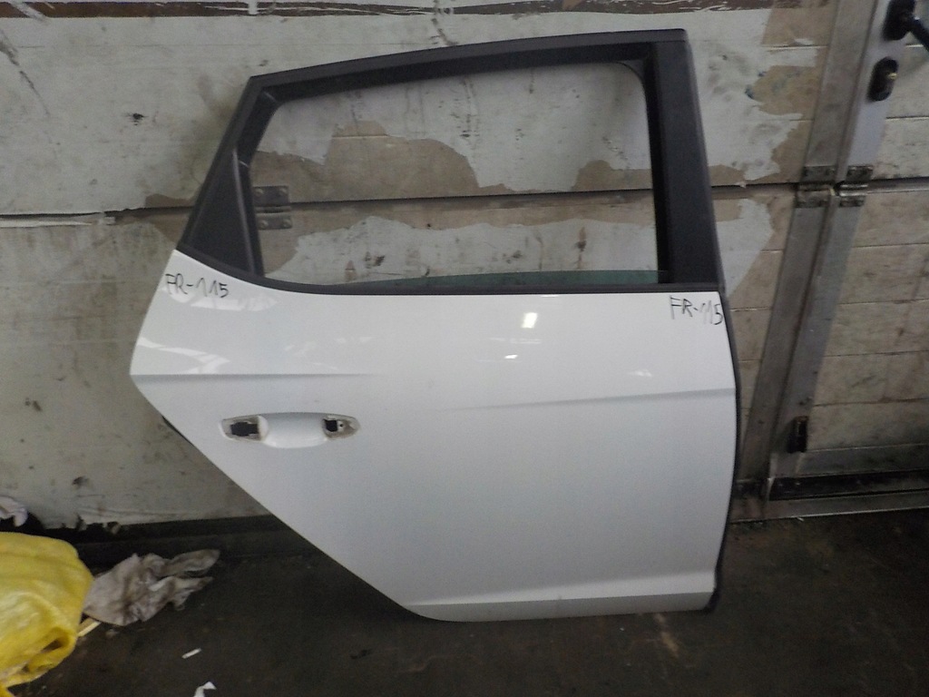 фото №1, Seat leon 1.4 fr 5 дверь дверь правый задняя