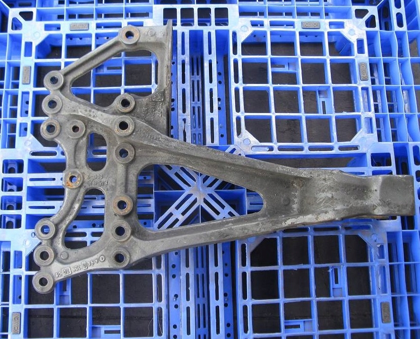 фото №1, Mercedes actros mp4 mp 4 кронштейн кронштейн подушки безопасности кронштейн мост 9603253009