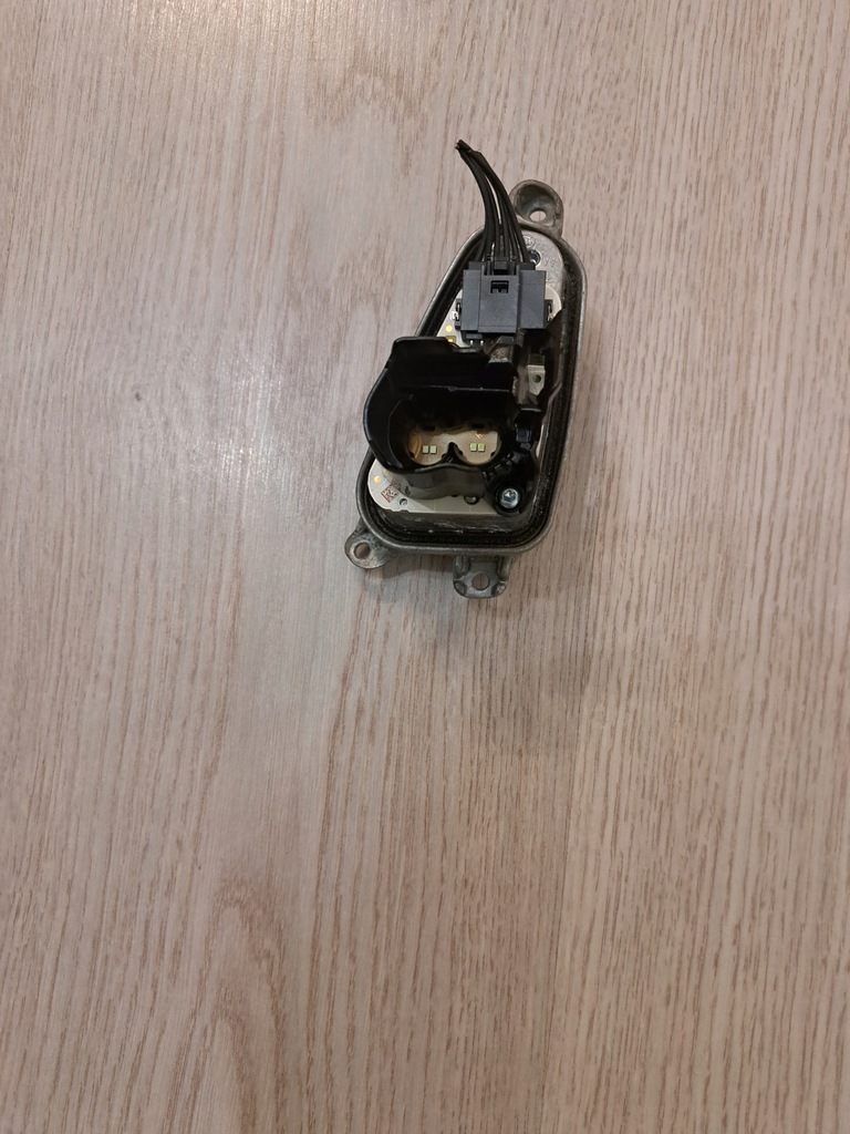 фото №1, Renault kadjar rok 2016 перетворювач led правої лампи 29623502