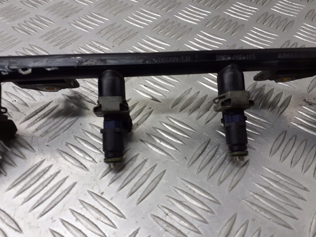 фото №4, Молдинг упорскування ford fiesta mk6 1.3