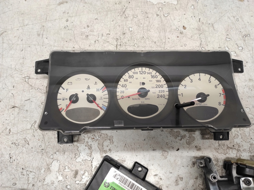 фото №6, Chrysler pt cruiser 00- 2.0 16v ecc набор стартовый блок управления p05033116ae