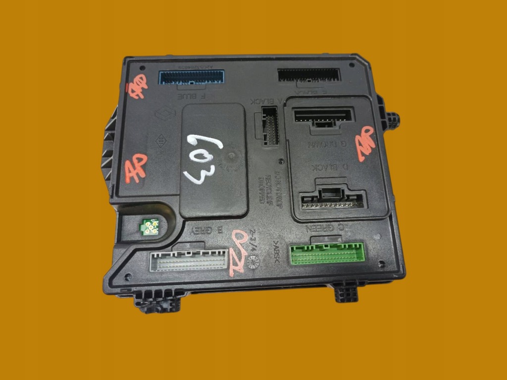 Купить Коробка bsi 284b12249r bcm95 renault megane iii 2008-2016