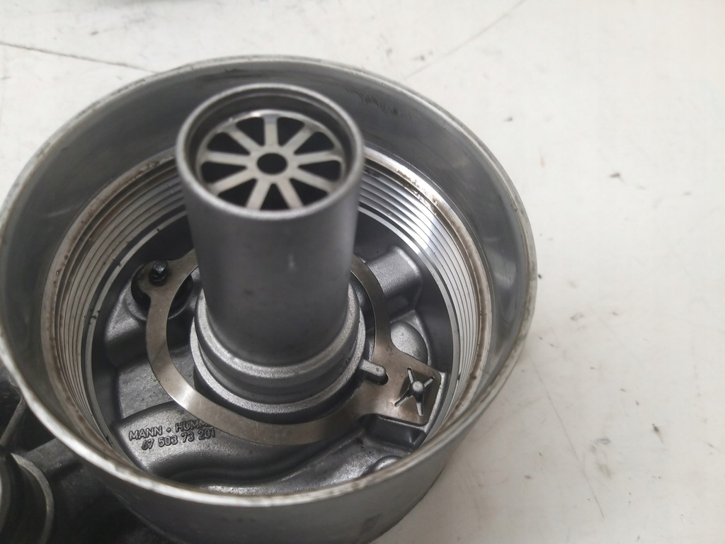 фото №9, Корпус фильтра масла 3.0 d 306dt jaguar xf i x250 xj hdi 9x2q-6b624-ba