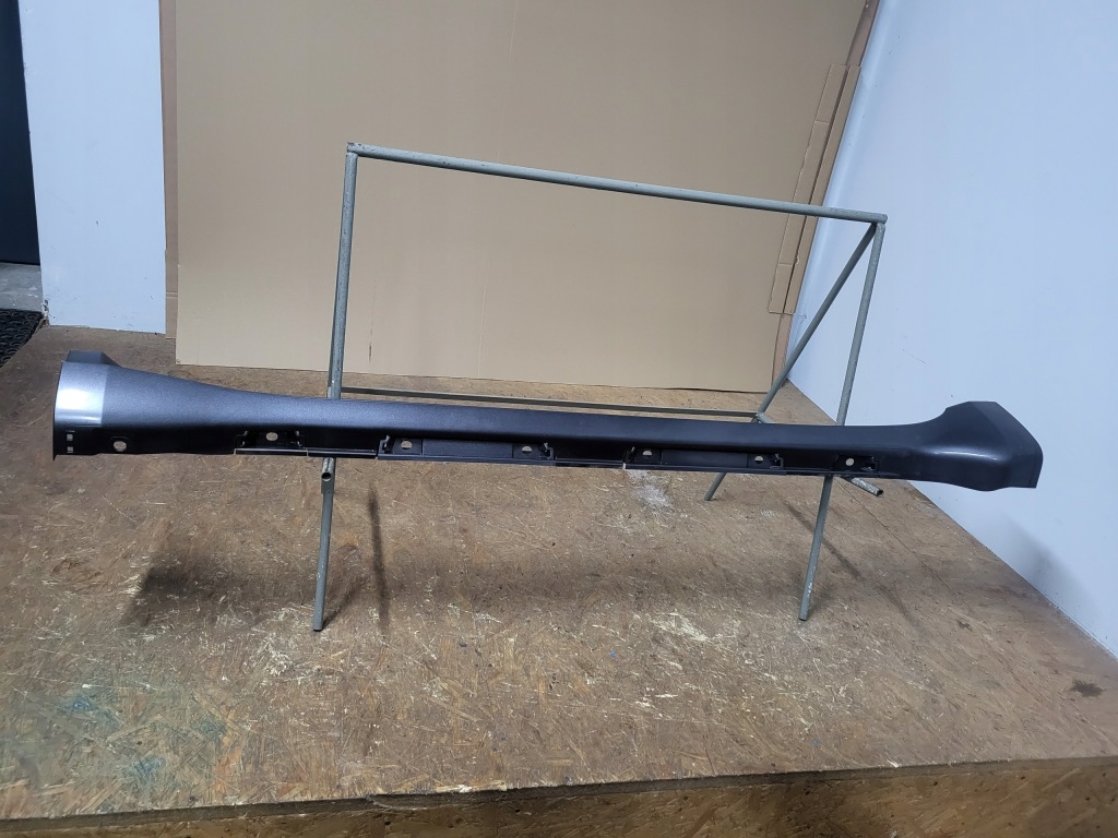 Купить Toyota land cruiser 150 lift 18-22r молдинг порог накладка правая