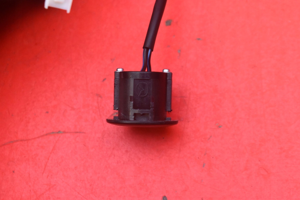 фото №6, Ручка кнопка кришки задня mazda 2 de 07-10