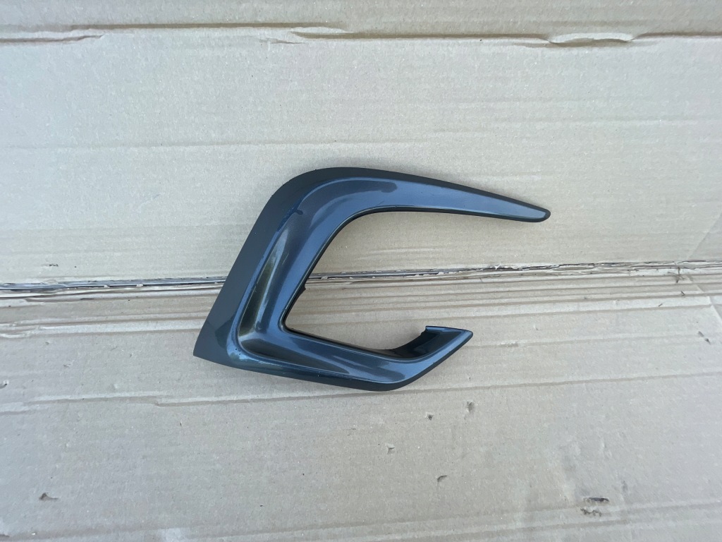 фото №1, Lexus ct f-sport ліва молдинг решітка бампера задня задня