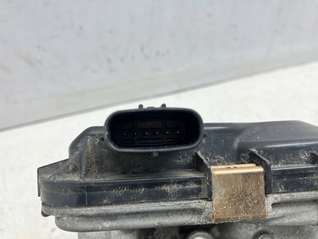 фото №8, Rav4 v 2.5 гибрид дроссельная заслонка воздуха 22030-25020