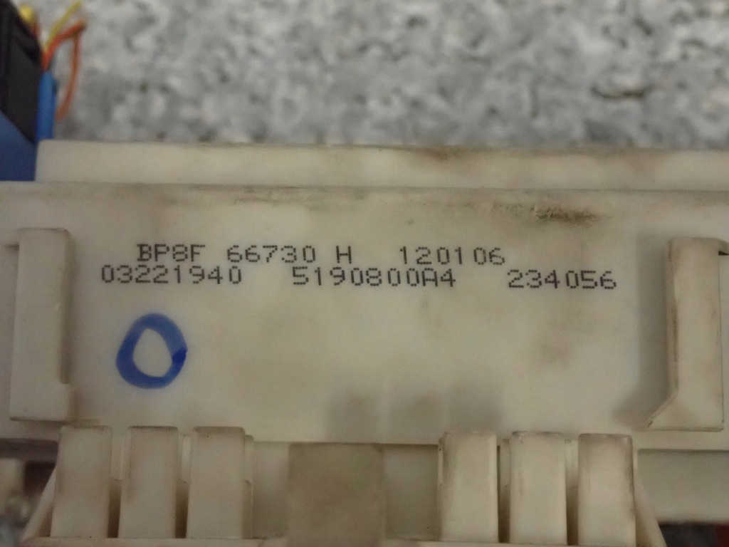 фото №6, Mazda3 mazda 3 bk 1.6d корпус электрическая модуль комфорта