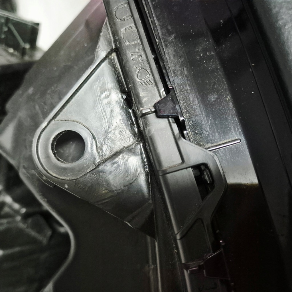 Lexus ux f-sport lift лампа l+p full led eu с Разборки