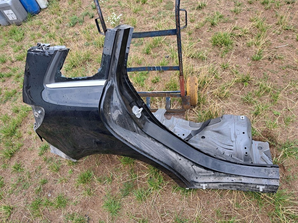 фото №3, Mercedes w246 четверть четверть правая задняя задняя