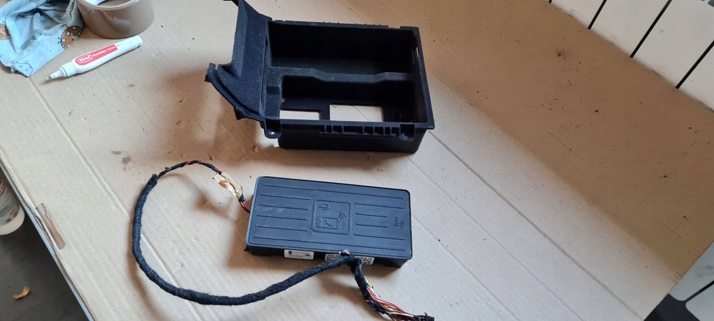 фото №12, A6 c8 4k зарядний пристрій індукційна бездротова бардачок 4k0035502b 4k0864981a