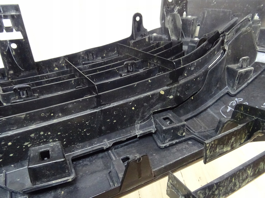 фото №14, Решётка радиатора решётка радиатора toyota hilux viii 8 lift 53100-0kk00 llu