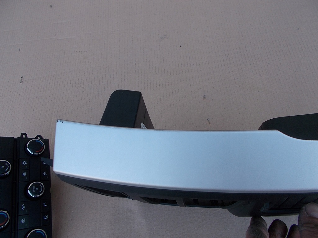 фото №8, Рамка радио dodge grand caravan voyager v 08-