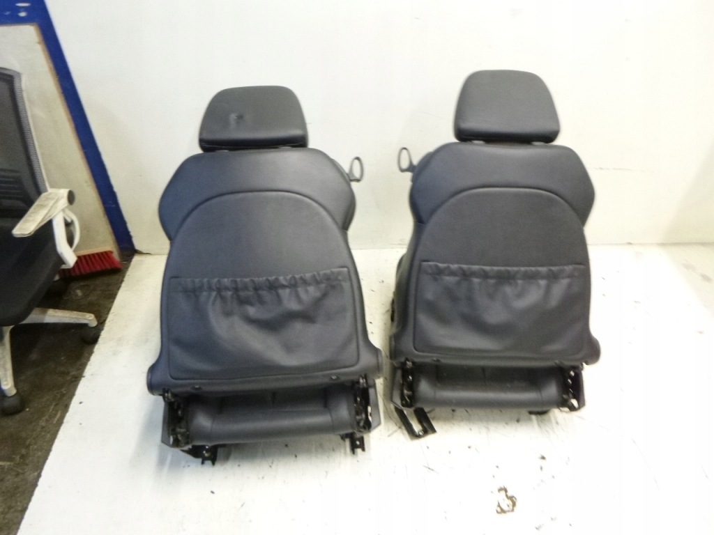 Сиденья обшивки комплект mercedes clk w208 кожа / с подогревом в Украине