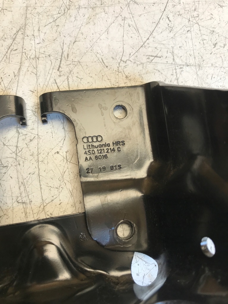 фото №4, Audi r8 plus 4s кронштейн кронштейн 4s0121214c