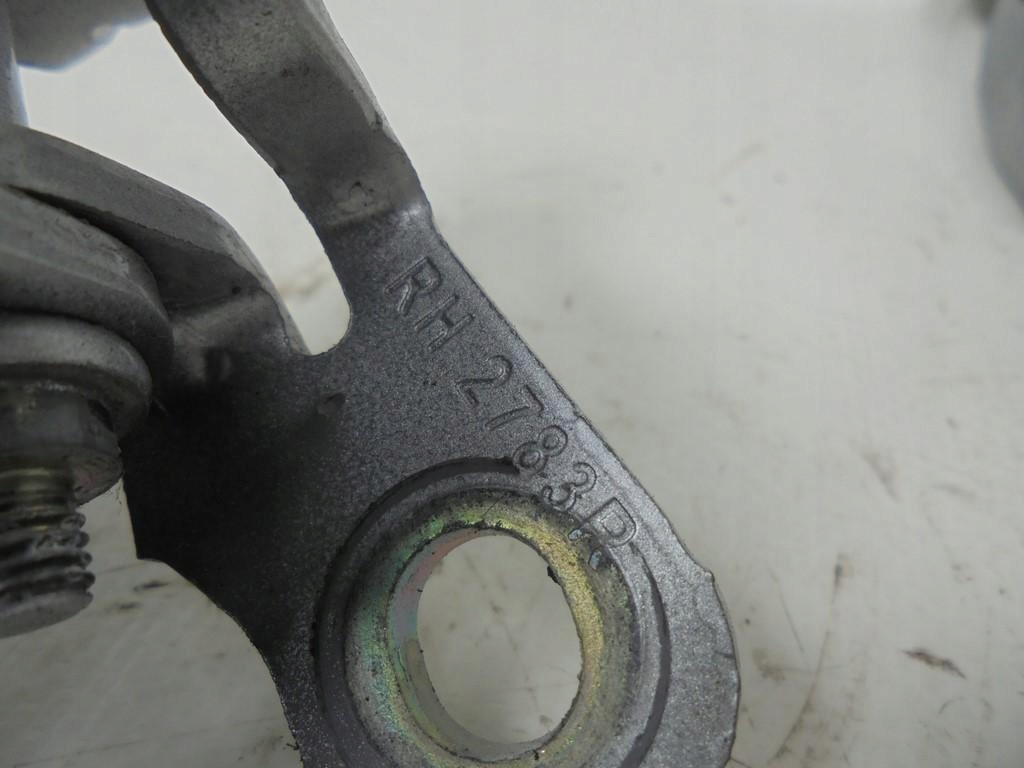 фото №6, Петлі двері правий перед renault комплект 79636 4150r renault clio v 1.5