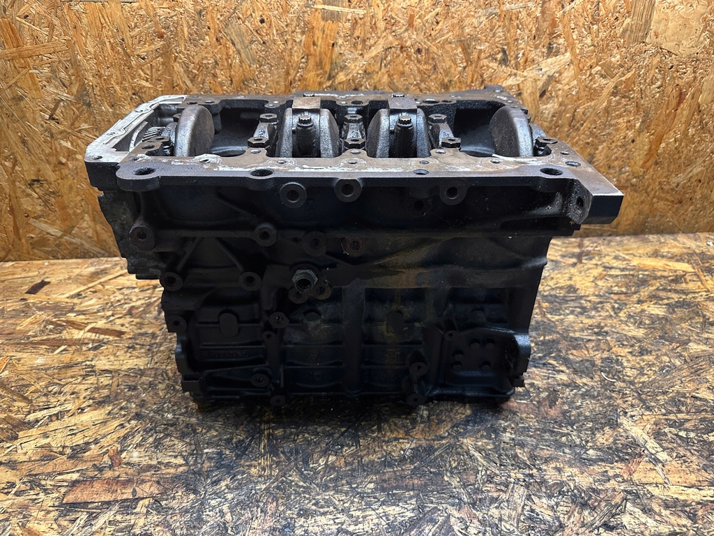 фото №5, Блок двигуна dół wał поршні 2.0 tdi vw audi cah