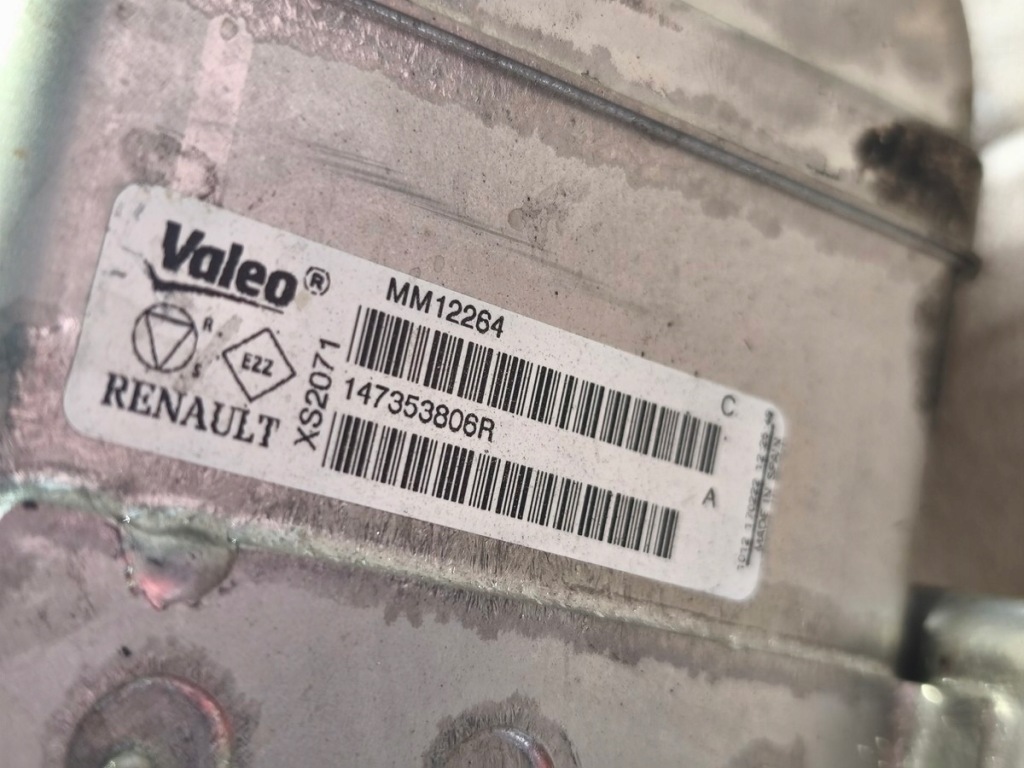 Renault master 2.3 dci радіатор вихлопних газів egr 147353806r Оригінал