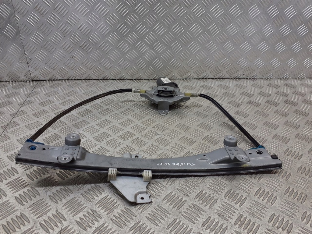 фото №1, Механизм стекло правый перед renault twingo ii 1.2 16v 400956c