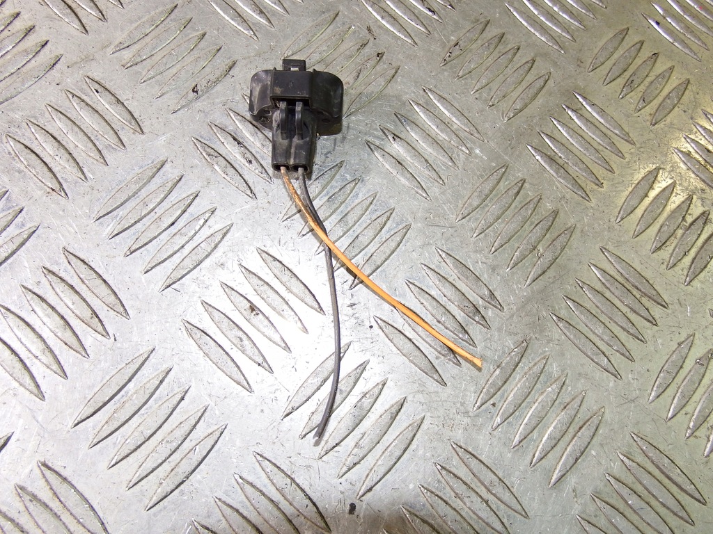 фото №1, Штекер протитуманної фари ліва права renault kangoo ii iii citan scenic iii fluence