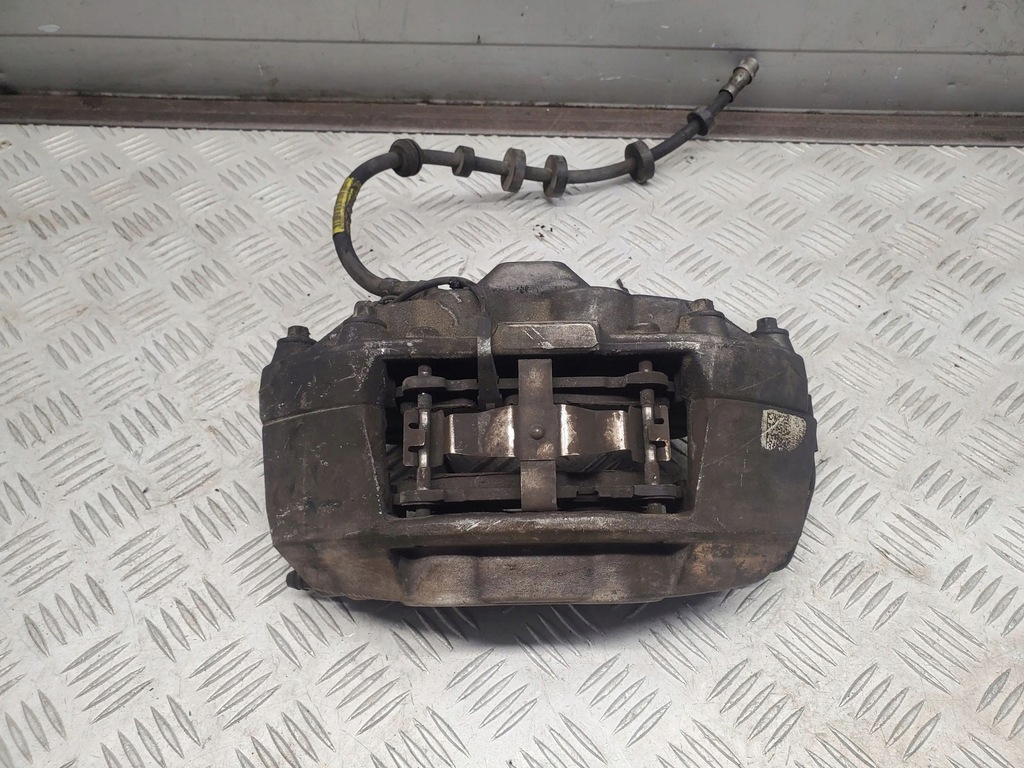 фото №1, Audi q7 4m 4m0615105 суппорты