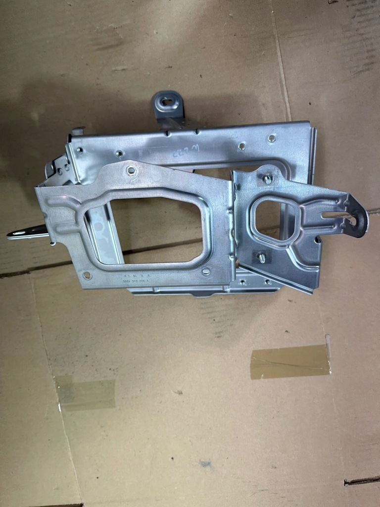 фото №1, Кронштейн модулей, багажник mercedes s w222