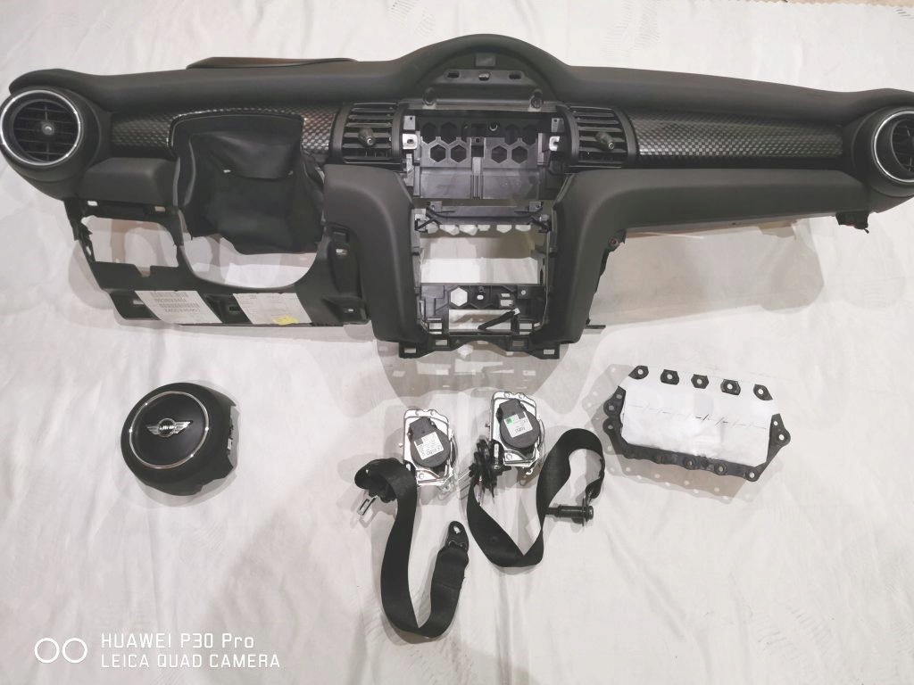 фото №1, Mini f55 / f56 czarna проекційний дисплей