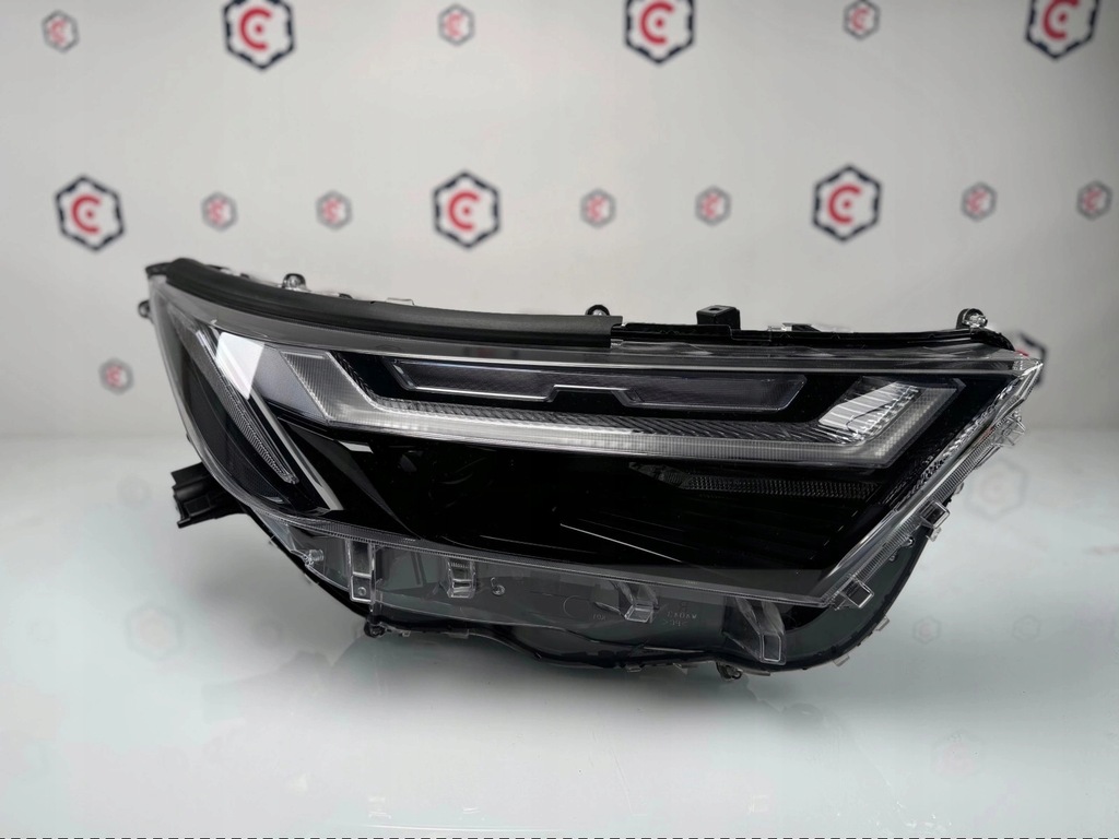 фото №1, Лампа правая перед toyota rav4 iv lift 2022-