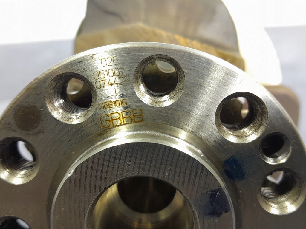 Audi a6 c6 2.8 210km wał колінчастий 06e1010 bdx в Україні