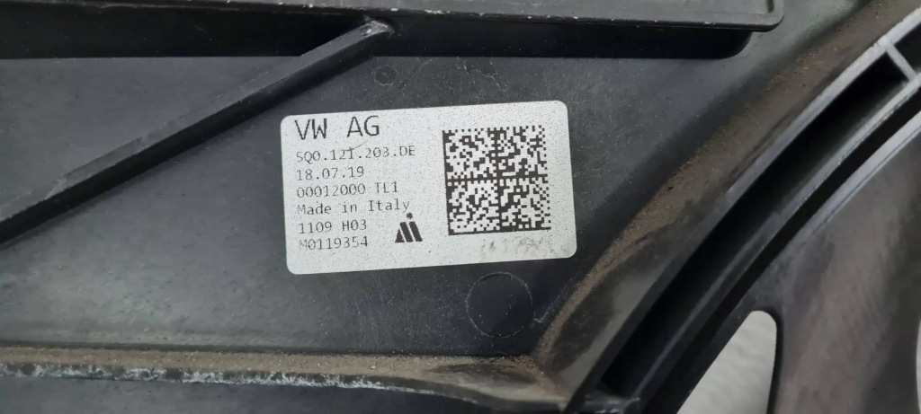 Q3 80a вентилятор радіатора корпус 2.0 tfsi 5q0121203de vw audi Оригінал