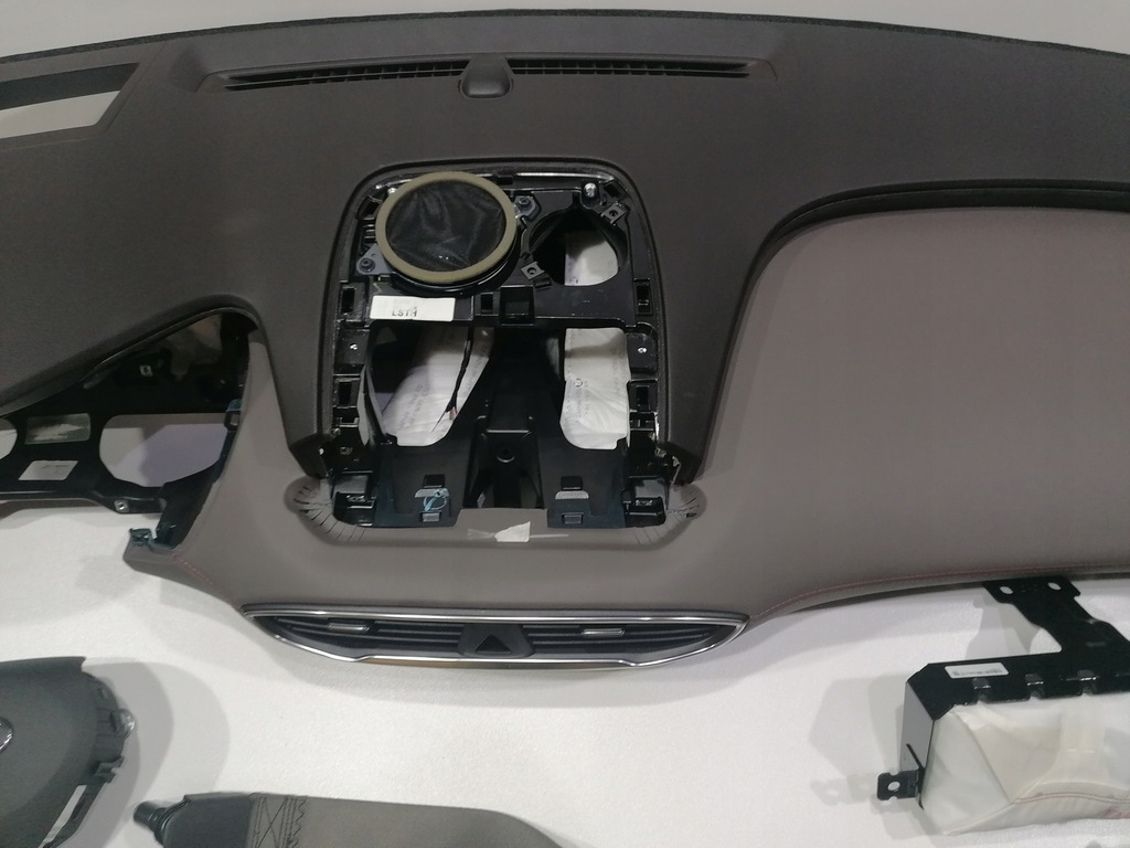 фото №8, Hyundai santa fe iv 2019 панель приладів консоль подушка безпеки ремені