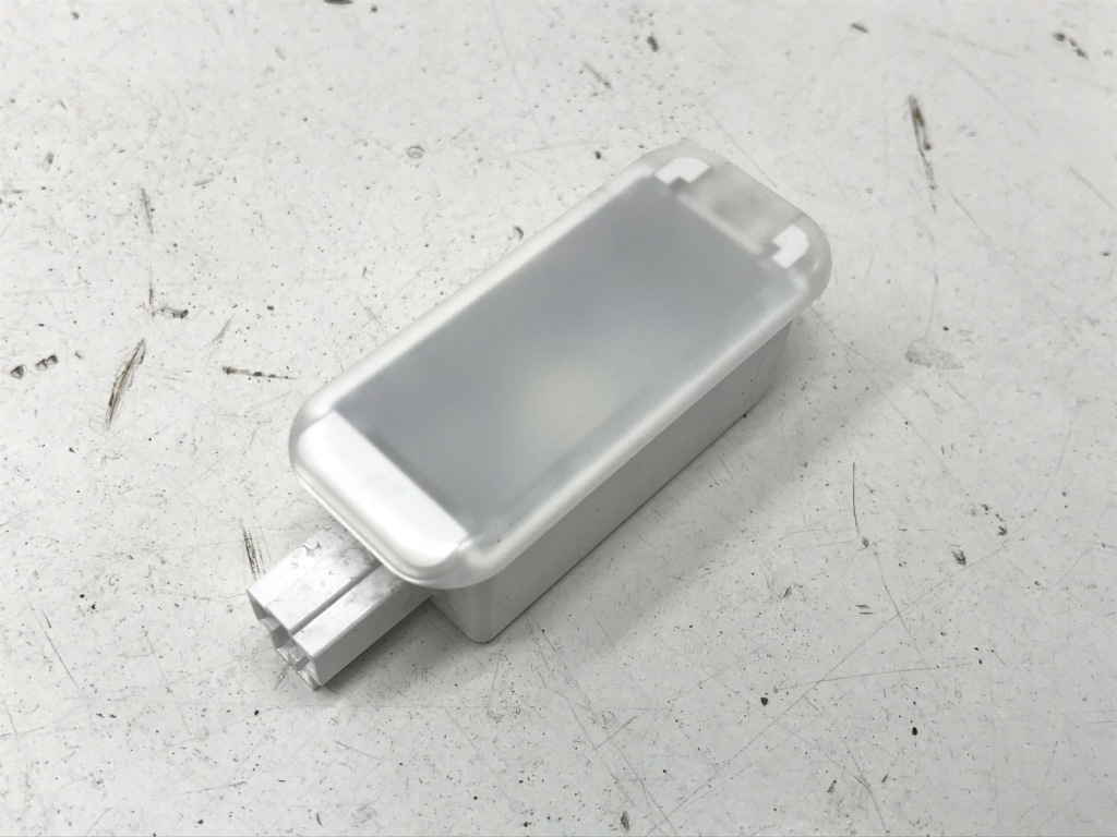 фото №1, Vw tiguan iii 3 2025 лампа led освещение салона кабины 3g8947409