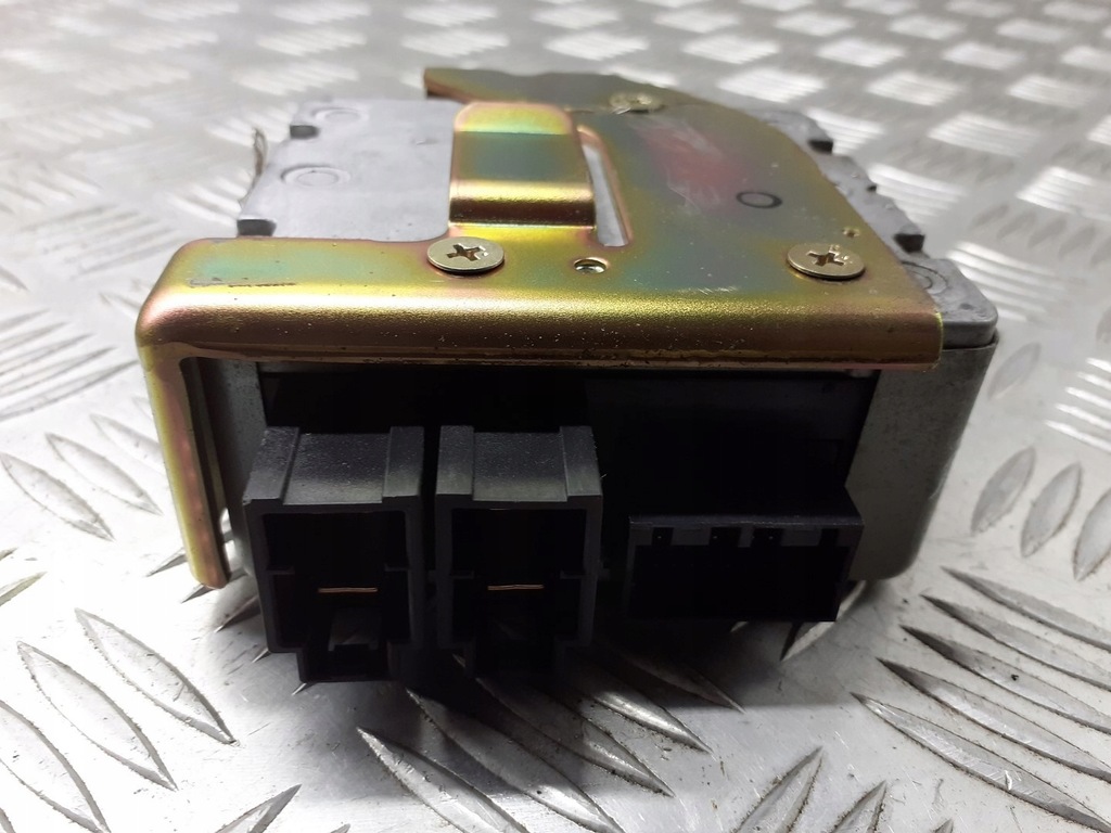 фото №2, Блок керування підсилювача renault clio ii 8200061924