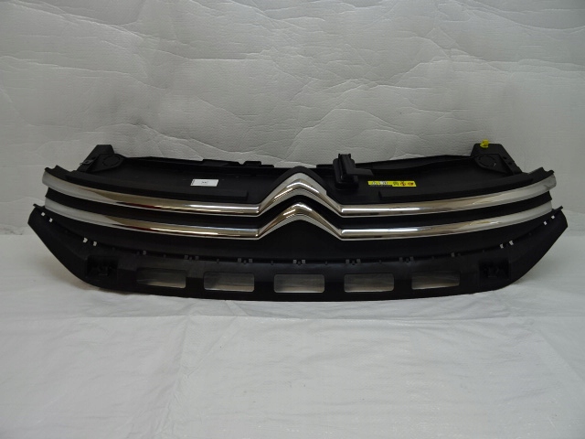 фото №1, Citroen c3 iii решётка радиатора решётка радиатора решётка хром 9812063477