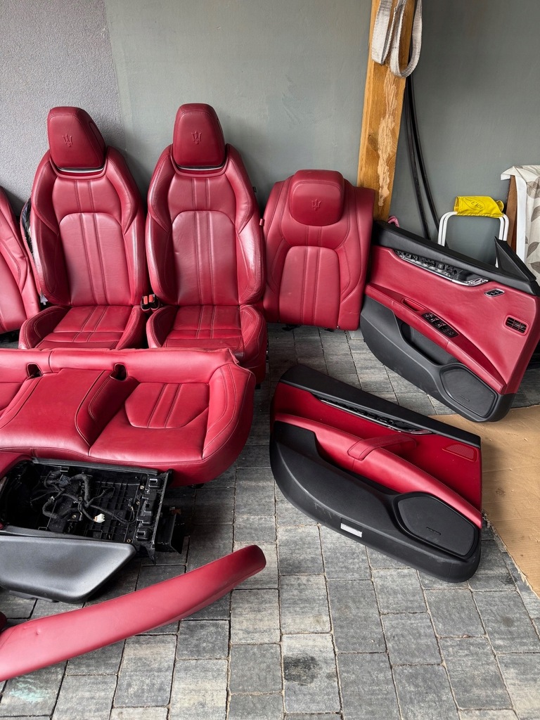 фото №8, Maserati quattroporte vi gransport сидіння заднє сидіння kompletboczki оббивка