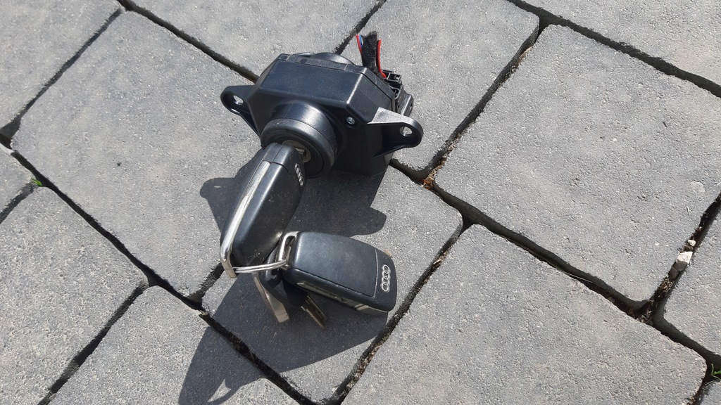 фото №1, Замок запалювання ключ audi a6 c6 4f0909130e