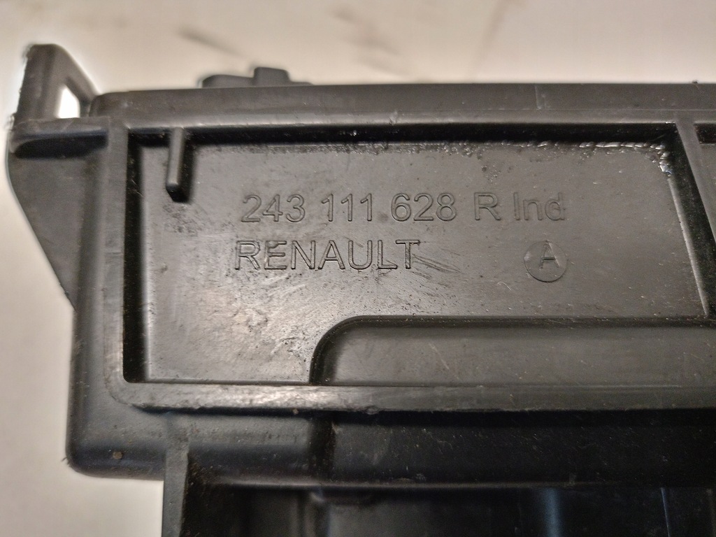 фото №8, Корпус коробка запобіжників renault zoe