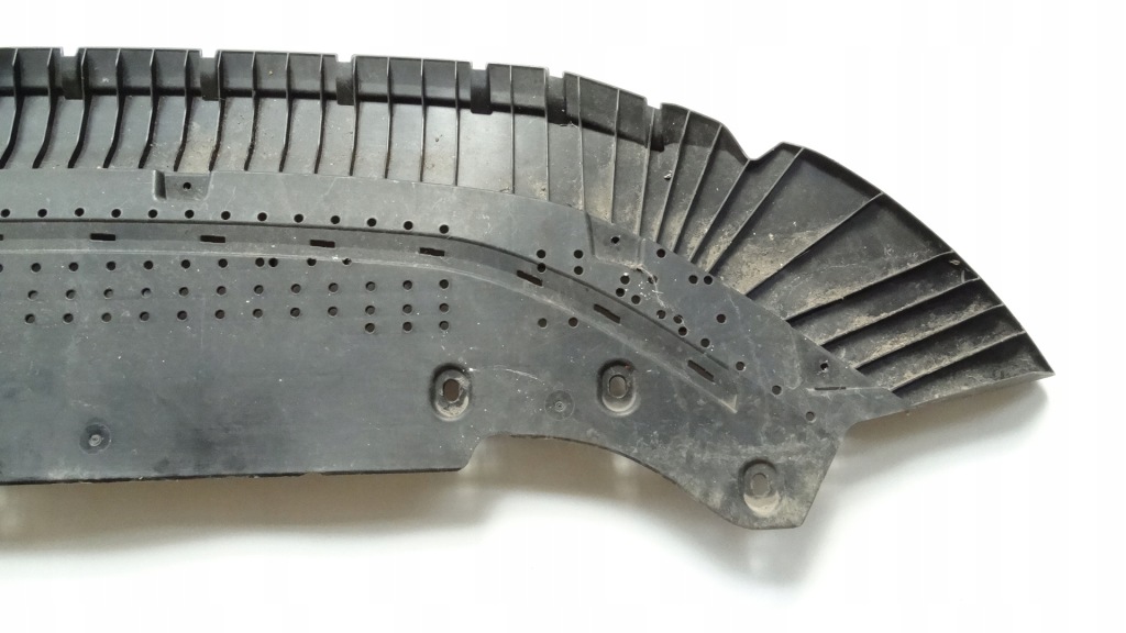 фото №6, Audi a6 c8 18- плита захист pod бампер перед 4k0807611