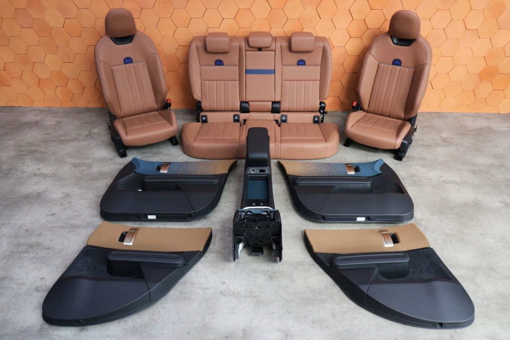 фото №1, Mini u25 countryman салон сидіння заднє сидіння обшивки тунель jcw vescin коричневий