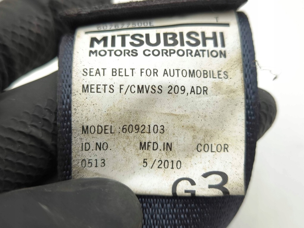 Mitsubishi outlander задний pas безопасности 2010 607677500e Киев