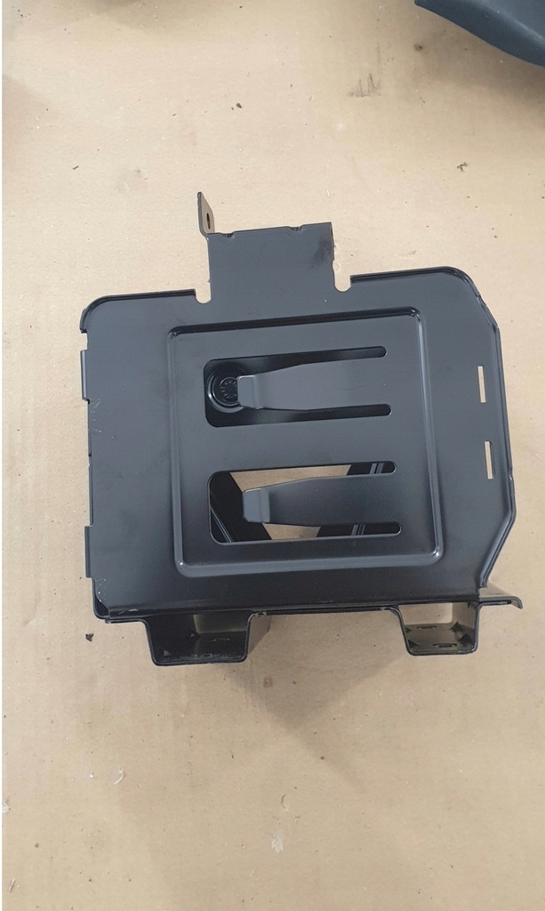 фото №1, Кронштейн акумулятора mercedes v kl w447 a4475402640