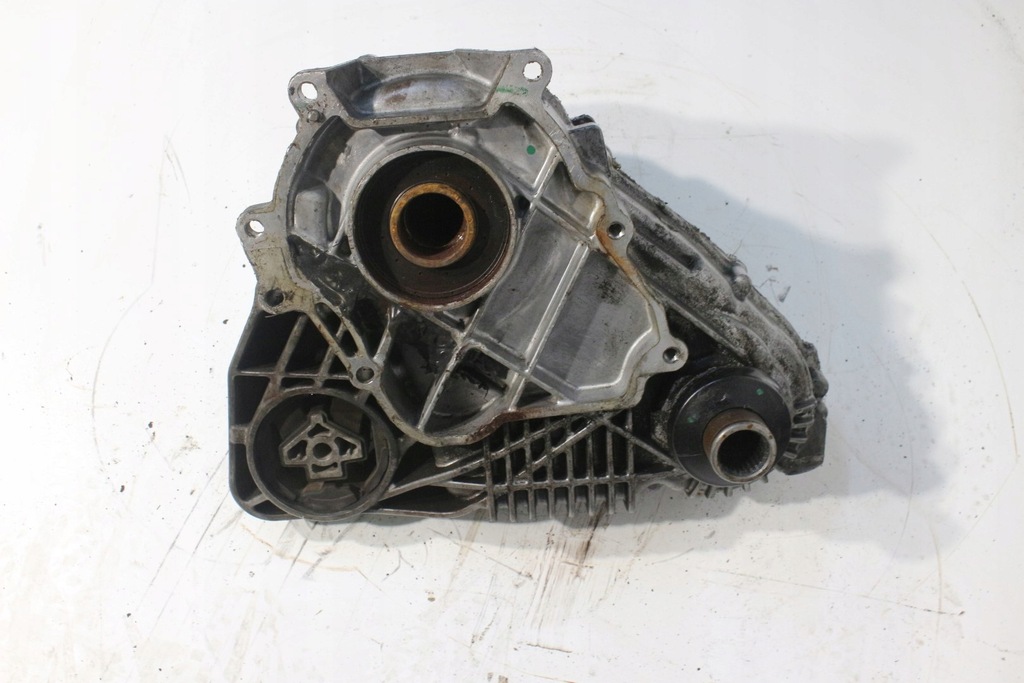 фото №8, Редуктор розподільник 7505376 bmw f15 f16 f25 f26