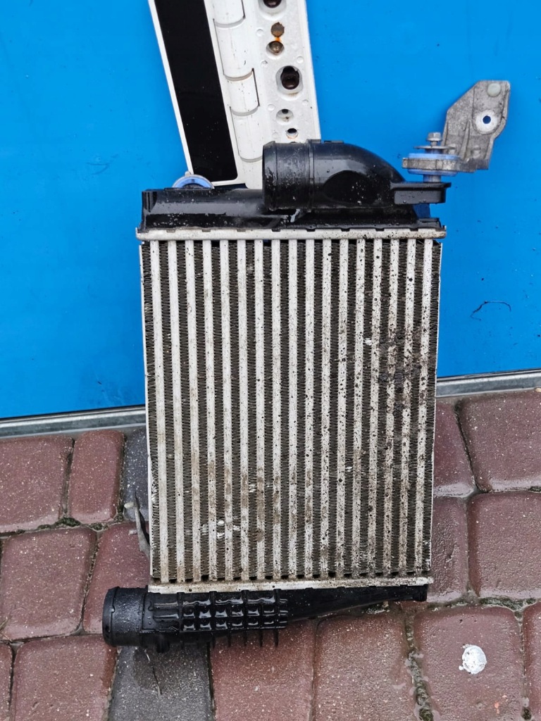 Купити Інтеркулер peugeot expert citroen jumpy